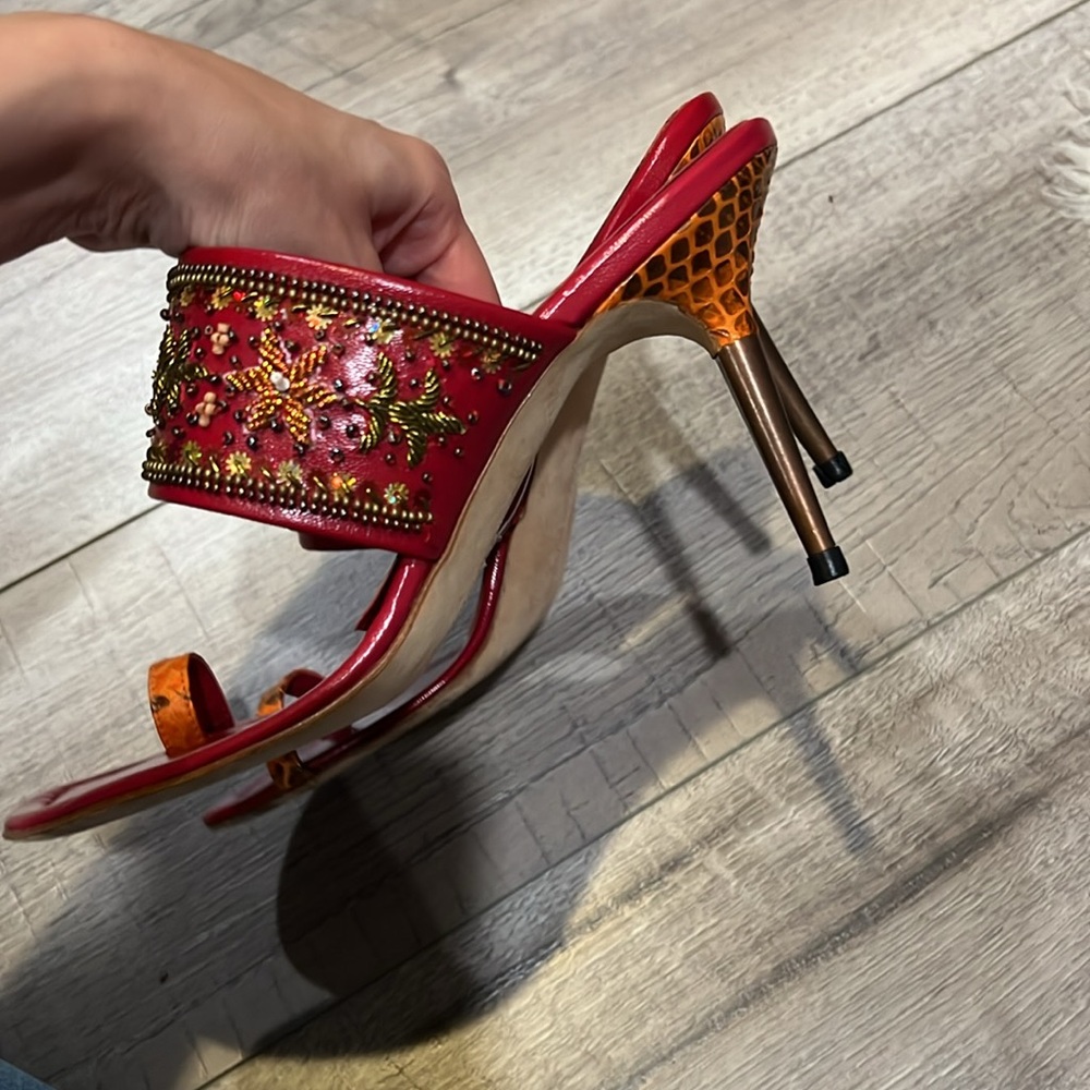 Vintage Beaded Manolo Blahnik Heel - Picture 5 of 9